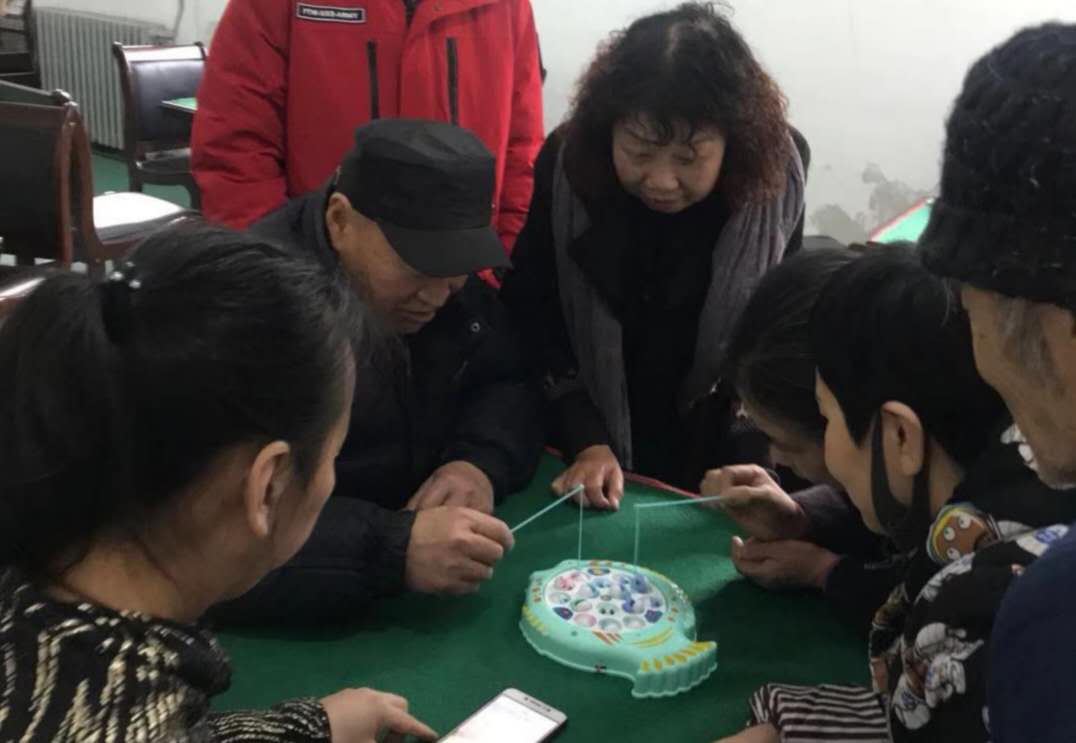 ɽ����Ͷ��е�����ž���������ְ����ŨŨ��ҵ�����������Ԫ���ڡ����ջ��˶�