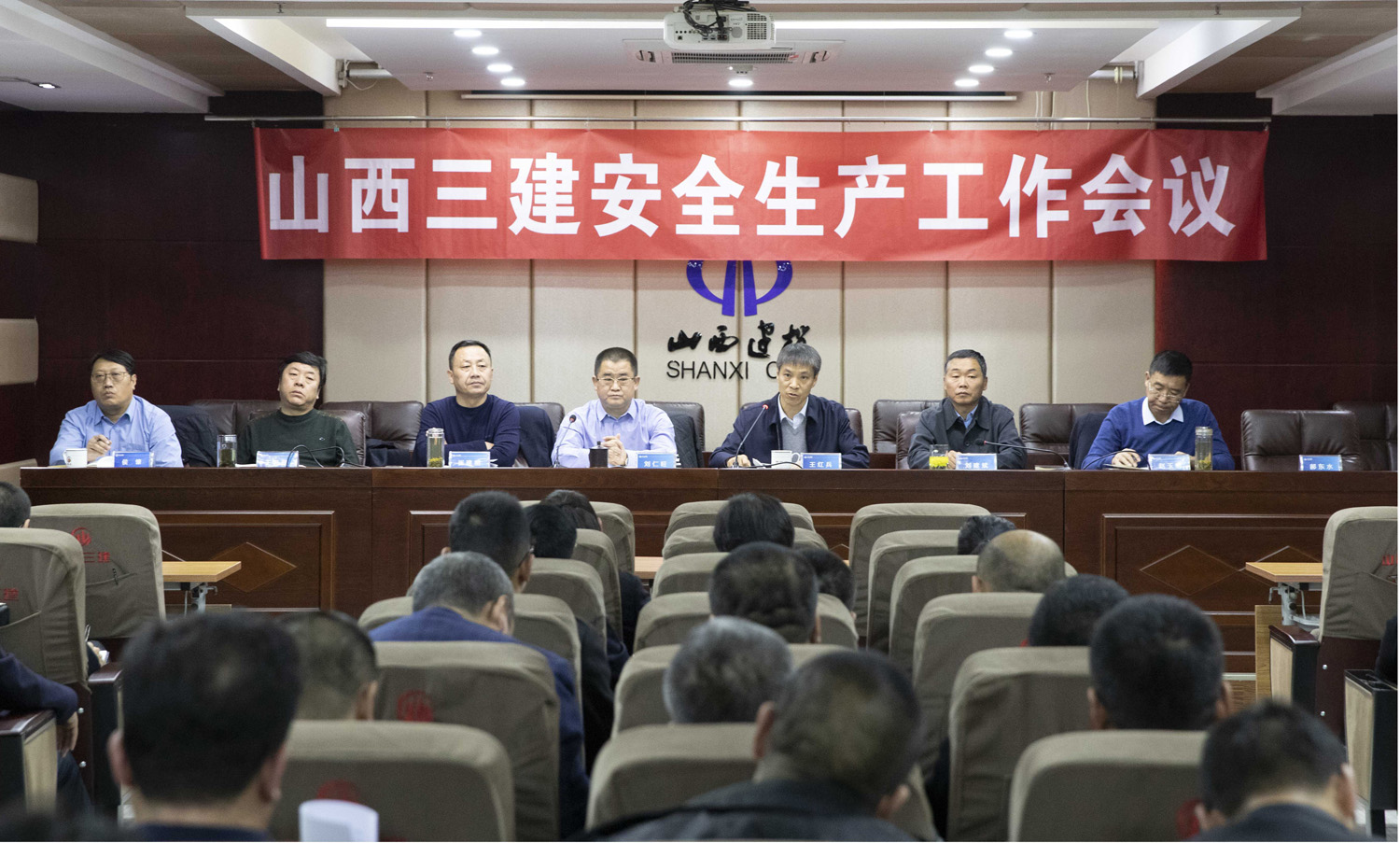 ɽ����Ͷ�������ţ������·���ֳ���ѵ����ʱ1�꣡�ⳡר���ж���Ч����ʩ���õ��徲