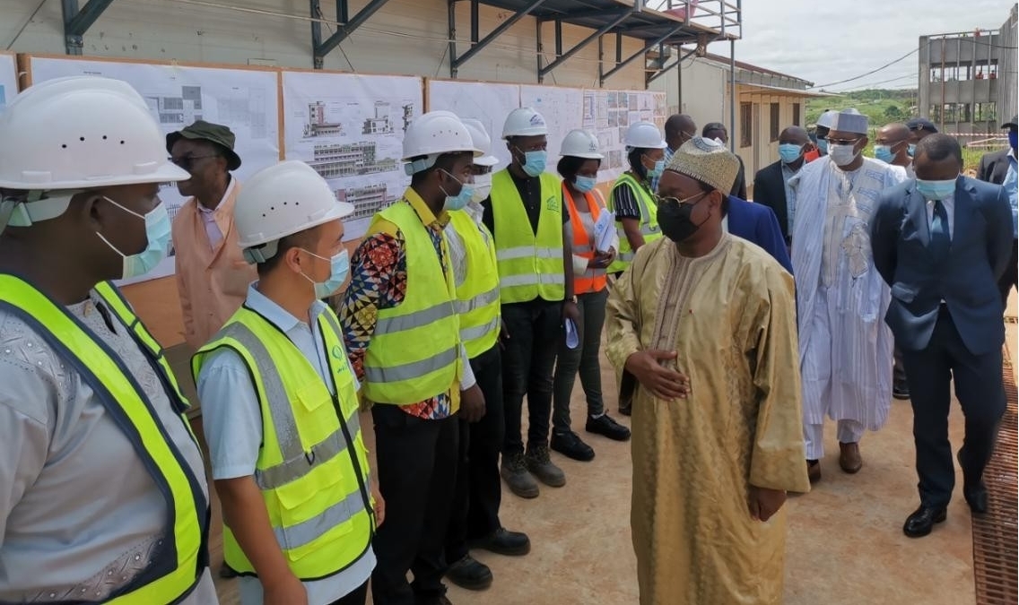 ����¡���ҹ�����Լ������ɽ����Ͷ���Ϲ�˾���ܾ���Ŀ����