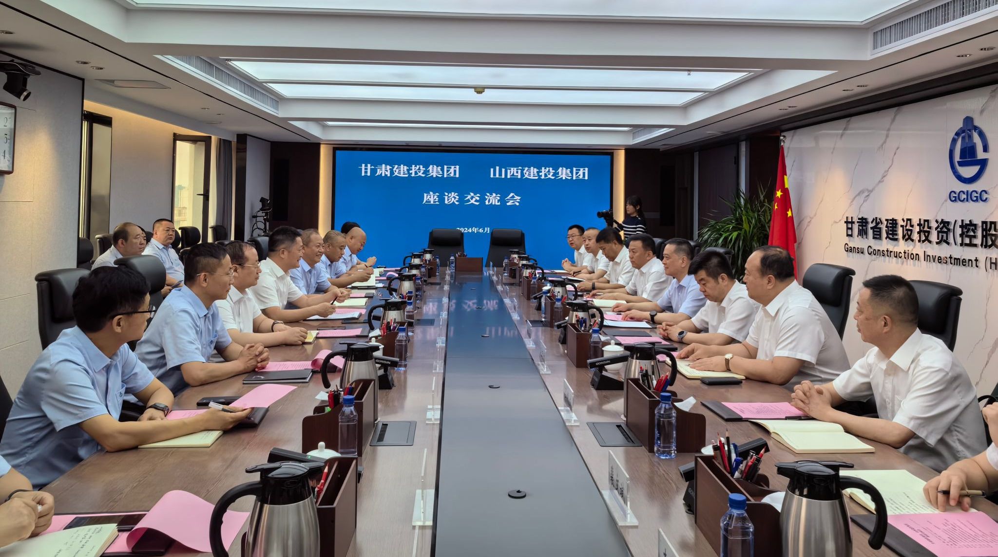 ɽ����Ͷ��������ཨͶ���ž�������̸��