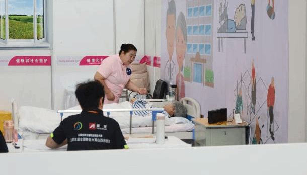 GGPoker��(�й���½)Ψһ�ٷ���վ