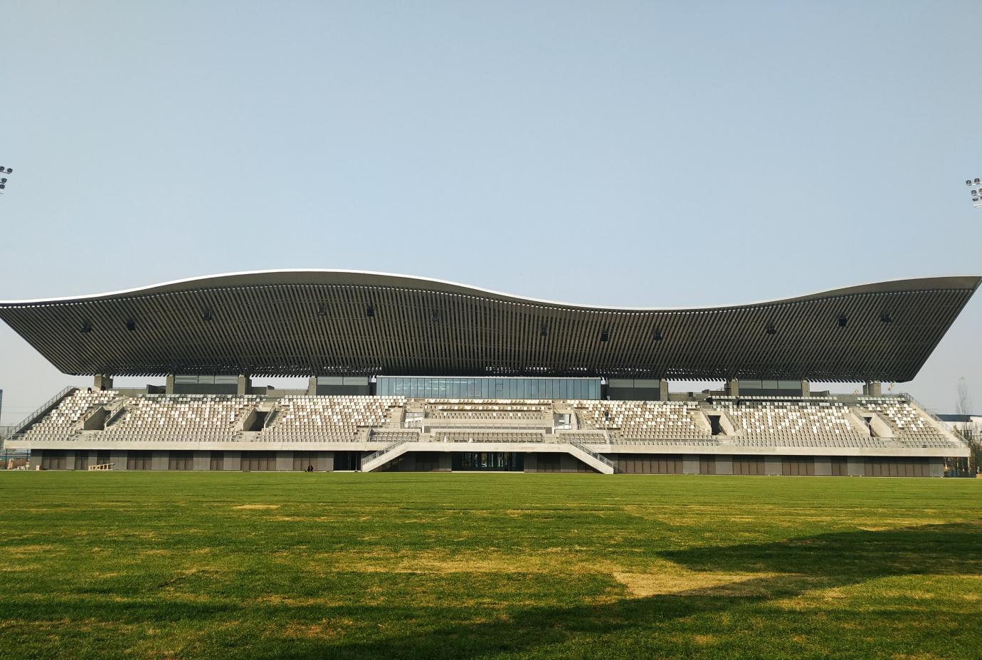 ɽ����Ͷ�������Ŵ���ɽ��ʡװ��ʽ�޽�����Ӧ�õĹ淶Ϊ������ᡱ����