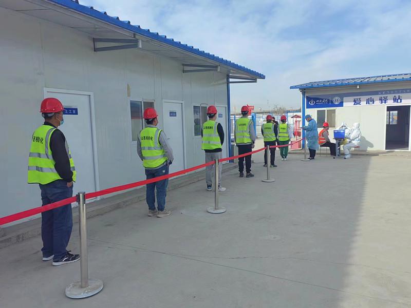 ɽ����Ͷ��е�����ű�������ȷ����ս�����ߡ�һ��