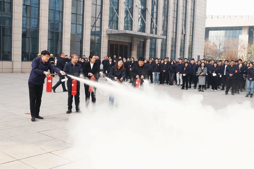 ɽ����Ͷװ�ü��ſ�չ��ȫ������ �������ϡ�������������